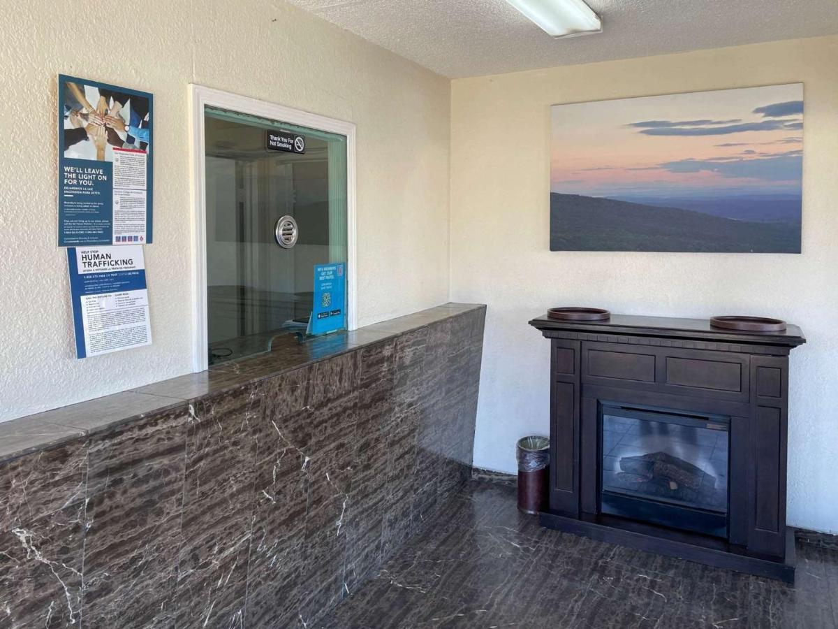 Motel 6 Richmond Ca Civic Center Zewnętrze zdjęcie